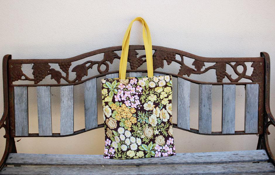 Vintage shoulder tote