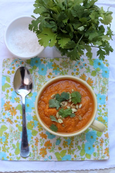 Vegan pumpkin soup with lentils and white beans Vegan pumpkin soup with lentils and white beans